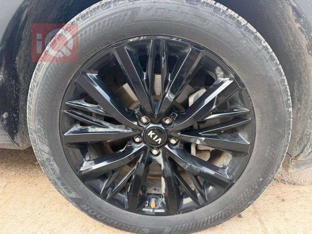 كيا تيلوريد